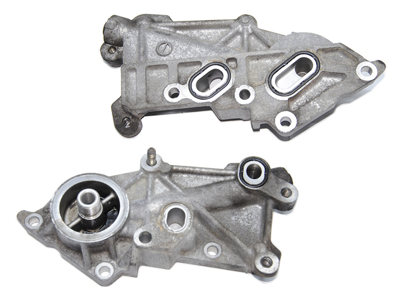 Кронштейн масляного фільтра 2.2 MZR-CD MAZDA CX-7 06-12 (МАЗДА CX-7) (R2AA14311)
