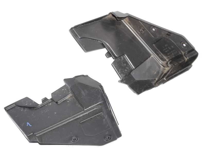 Кришка корпуса блока запобіжника RENAULT KANGOO 08-12 (РЕНО КАНГО) (8200356339)