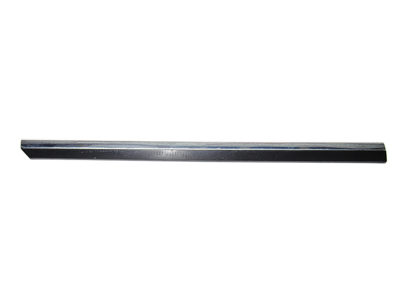 Молдинг двери передней левой VOLKSWAGEN PASSAT B8 14-23 (ФОЛЬКСВАГЕН ПАСCАТ B8) (3G0854939D)