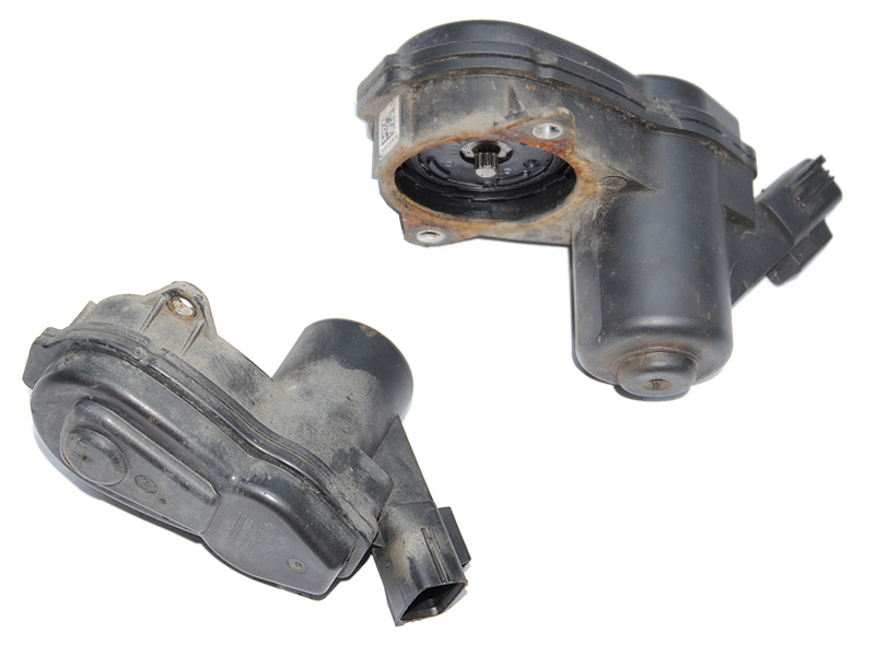 Моторчик тормозного супорта задний MAZDA 6 (GJ) 12-21 (МАЗДА 6 GJ) (GML8-26-8EX, GML8268EX, 32357035, 32357035B)