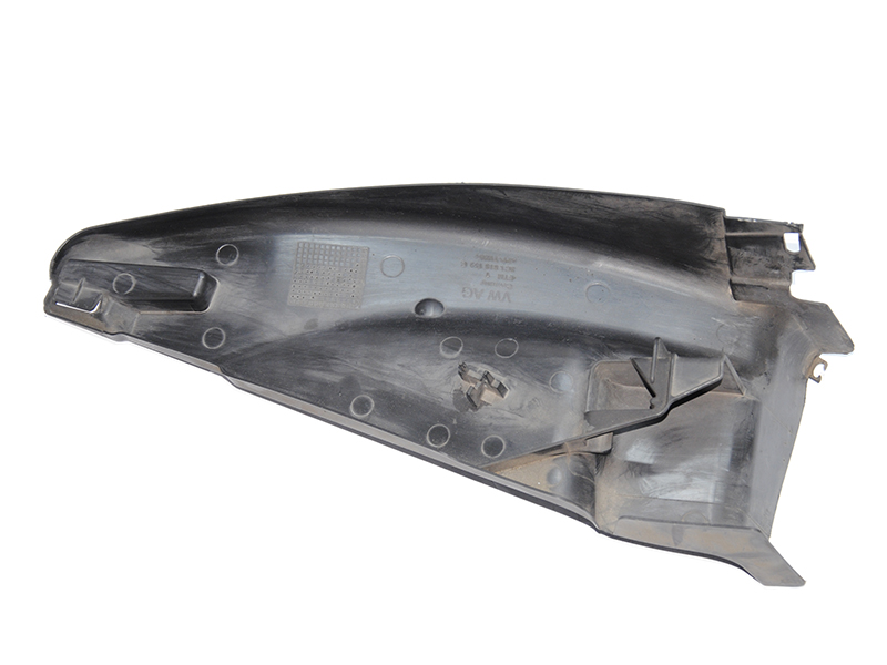 Накладка під жабо права VOLKSWAGEN PASSAT B7 10-15 (ФОЛЬКСВАГЕН ПАСCАТ B7) (3C1815159C)