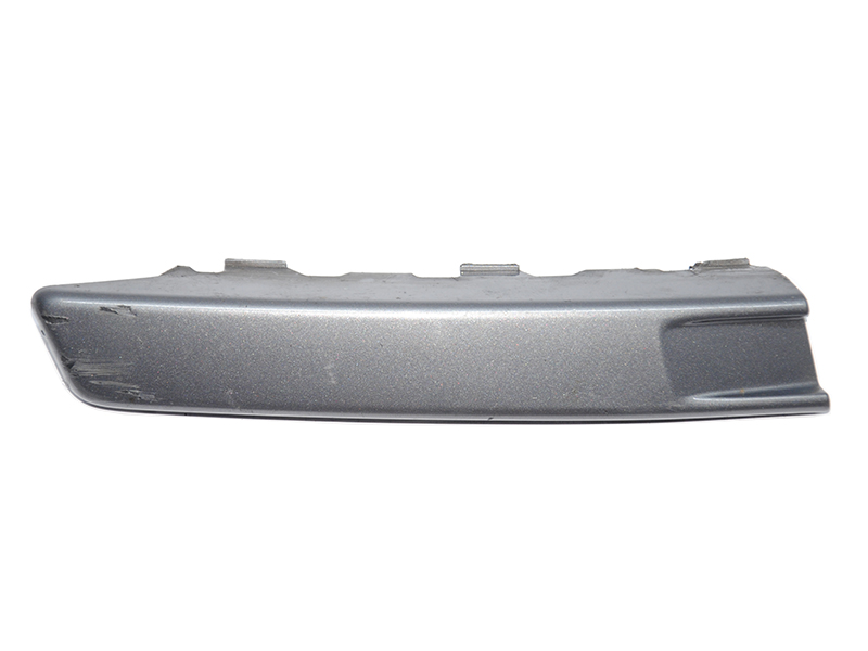 Накладка бампера переднього права VOLKSWAGEN PASSAT B6 05-10 (ФОЛЬКСВАГЕН ПАССАТ В6) (3C0807646A)