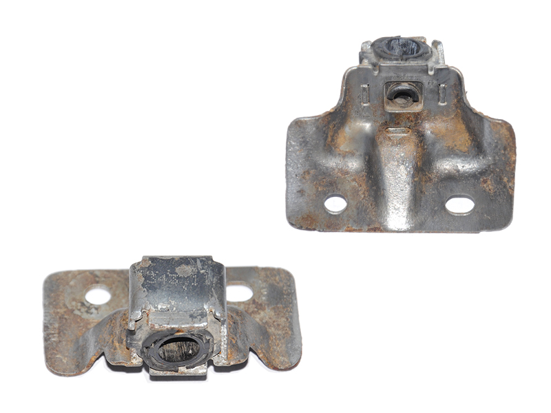 Направляющая двери задней нижняя мамка RENAULT KANGOO 08-12 (РЕНО КАНГО) (8200497816)