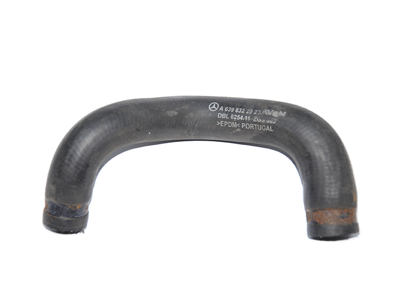 Патрубок охлаждения 2.2CDI MERCEDES-BENZ VITO 639 03-10 (МЕРСЕДЕС ВИТО 639) (A6398322023, 6398322023)