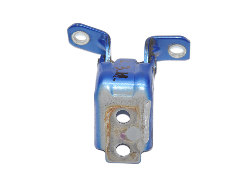 Петля двери задней левой нижняя MAZDA CX -5 12-17 (МАЗДА CX 5) (KD53-73-240, KD5373240)