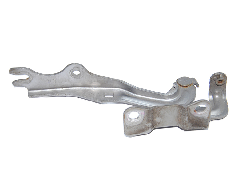 Петля капота правая MAZDA CX-7 06-12 (МАЗДА CX-7) (EG2152410B, EG2152410C)