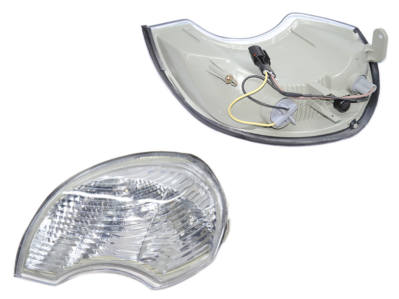 Поворотник правий новий + цоколь HYUNDAI TERRACAN 2001-2007 (92302-H1030, 92302H1030)