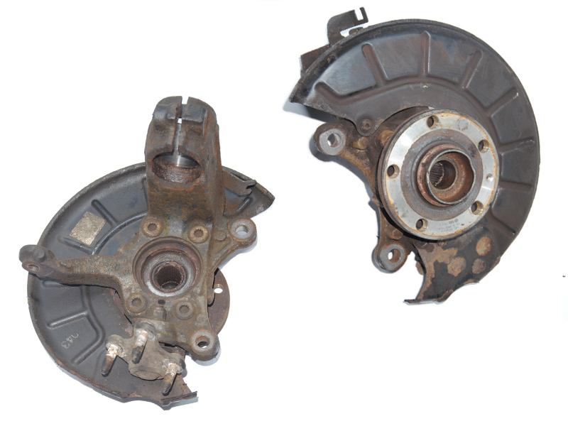Поворотний кулак лівий c ABS VOLKSWAGEN TIGUAN 07-17 (ФОЛЬКСВАГЕН ТИГУАН) (1K0407255AA, 8J0598625, 5K0498621)
