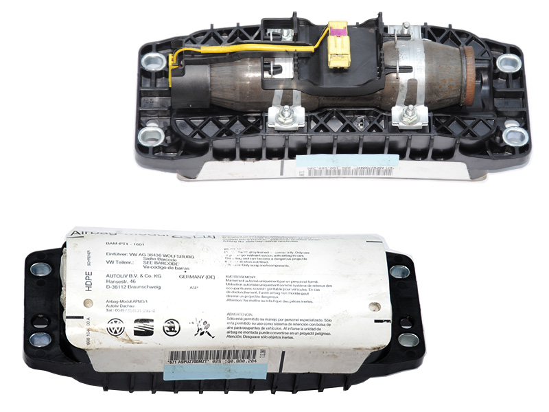 Подушка безпеки в торпеду VOLKSWAGEN TIGUAN 07-17 (ФОЛЬКСВАГЕН ТИГУАН) (1Q0880204)