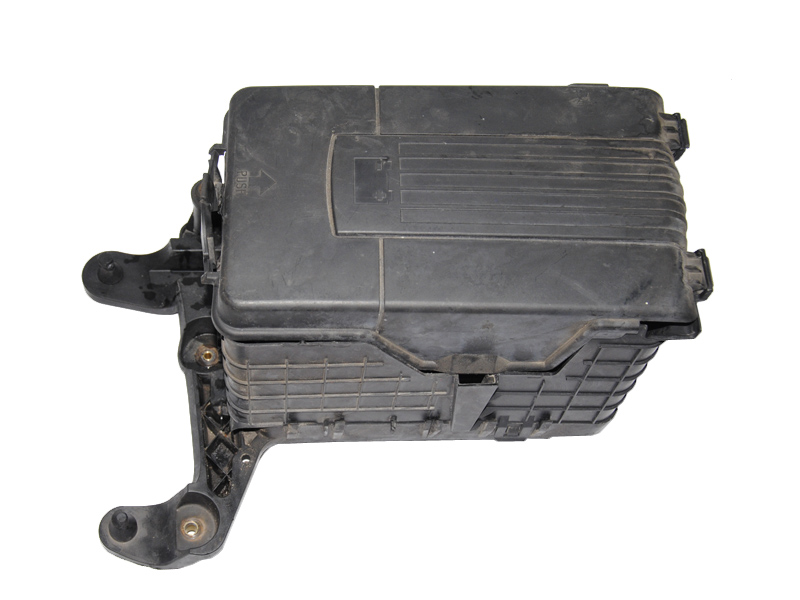 Полиця під АКБ комплект VOLKSWAGEN PASSAT B6 05-10 (ФОЛЬКСВАГЕН ПАССАТ В6) (1K0915333C, 1K0915443C, 1K0915335C,