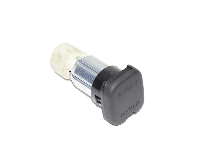 Прикуриватель (гнездо) 12V120W MAZDA CX-7 06-12 (МАЗДА CX-7) (CD84-66-290B, CD84-66-290C, CD84-66-290D, CD8466290B,