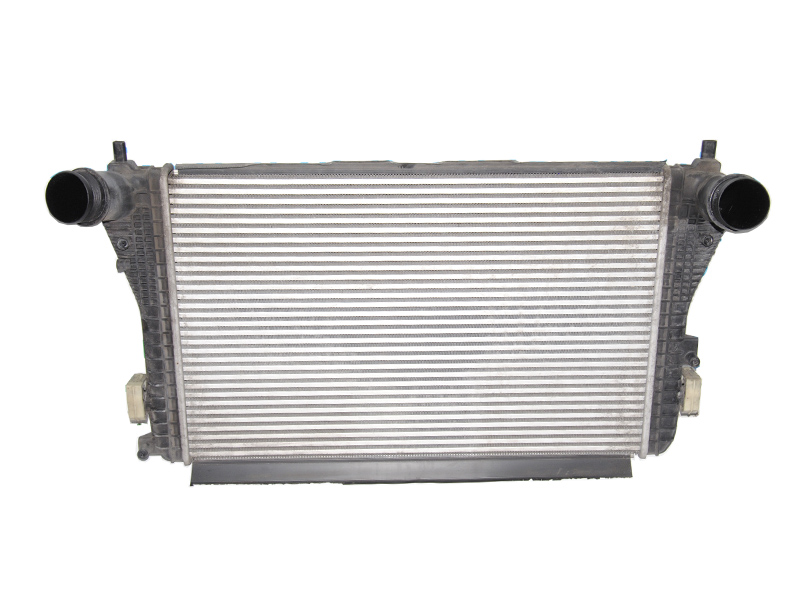 Радіатор інтеркулера 1.4TSI 1.8TSI 1.6TDI 2.0TDI VOLKSWAGEN PASSAT B7 10-15 (ФОЛЬКСВАГЕН ПАСCАТ B7) (3C0145805AN,