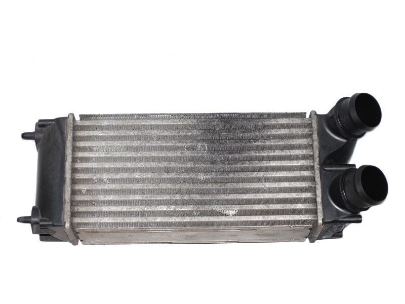 Радиатор интеркулера 1.6HDI PEUGEOT 3008 09-16 (ПЕЖО 3008) (9656503980)