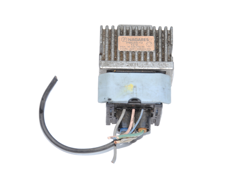 Реле накала свечей 2.0 HDI с фишкой PEUGEOT 508 10-18 (ПЕЖО 508) (9663824880, AV61-12A343-BA, AV6112A343BA)
