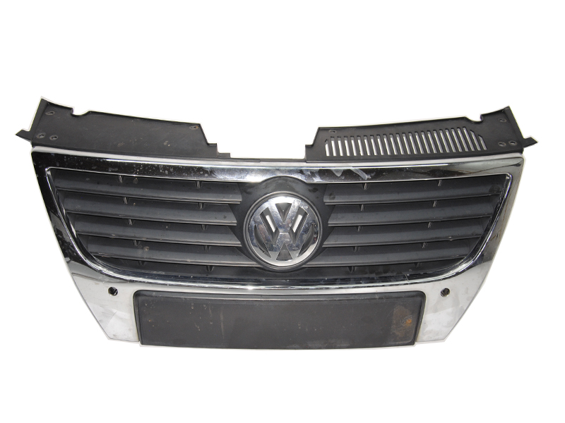 Решітка радіатора хром під парктроніки VOLKSWAGEN PASSAT B6 05-10 (ФОЛЬКСВАГЕН ПАССАТ В6) (3C0853651B, 3C0853651)