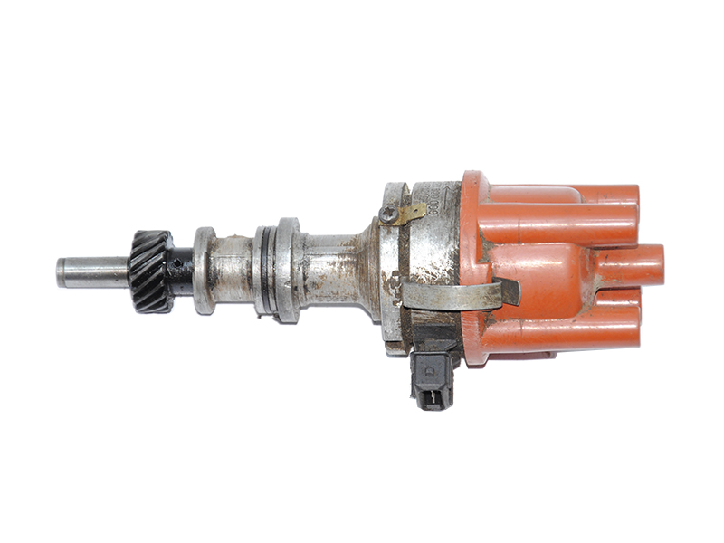 Трамблер 1.8i 2.0i FORD SIERRA 82-93 (ФОРД СИЕРРА) (0237520009, 85HF12100DA)