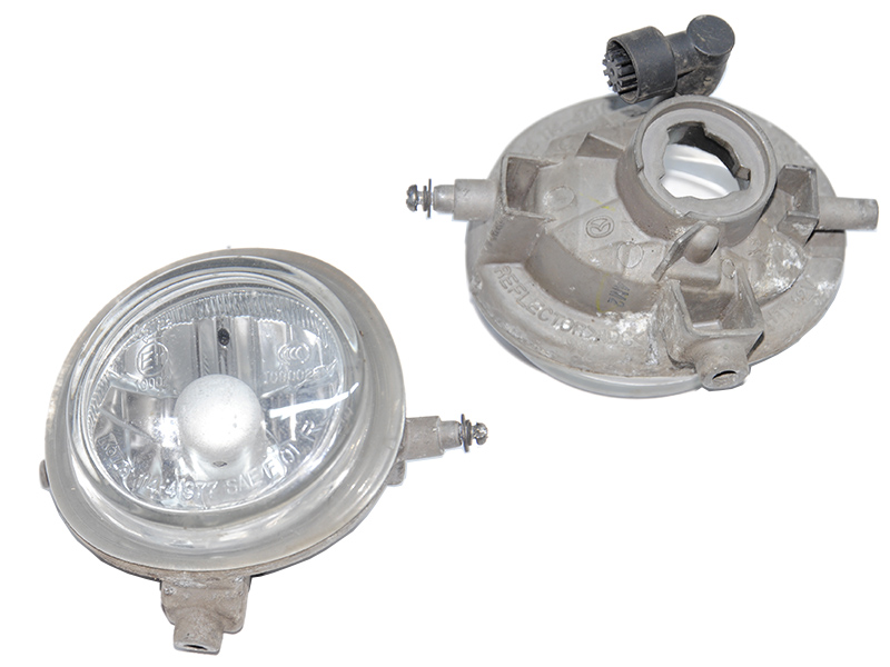 Фара протитуманна права MAZDA 6 (GJ) 12-21 (МАЗДА 6 GJ) (TK21-51-680A, TK2151680A)