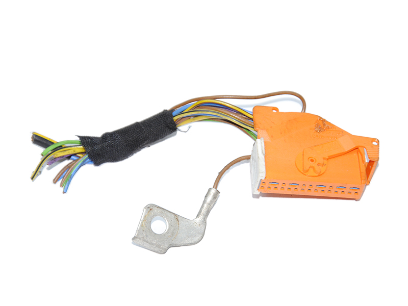 Фишка, разъем блока управления AIRBAG MERCEDES-BENZ VITO 638 96-03 (МЕРСЕДЕС ВИТО 638) (B1030-Y580, B1030Y580)