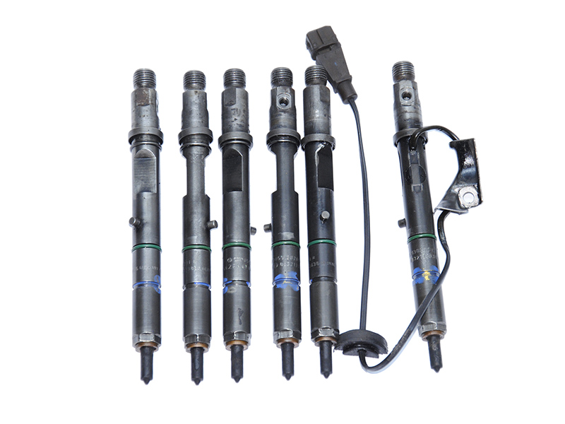 Форсунки комплект 2.5TDI AUDI A-6 C-5 1997-2004 ( АУДИ А6 ) (059130202E, 0432133834, 059130201H, 0432133836)