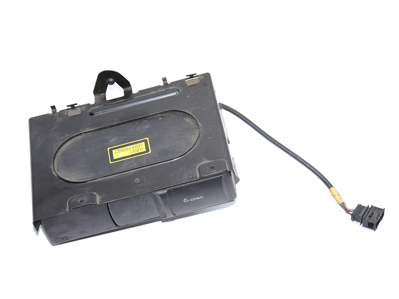 Чейнджер дисків CD VOLKSWAGEN TOUAREG 02-10 (ФОЛЬКСВАГЕН ТУАРЕГ) (1J6035111)