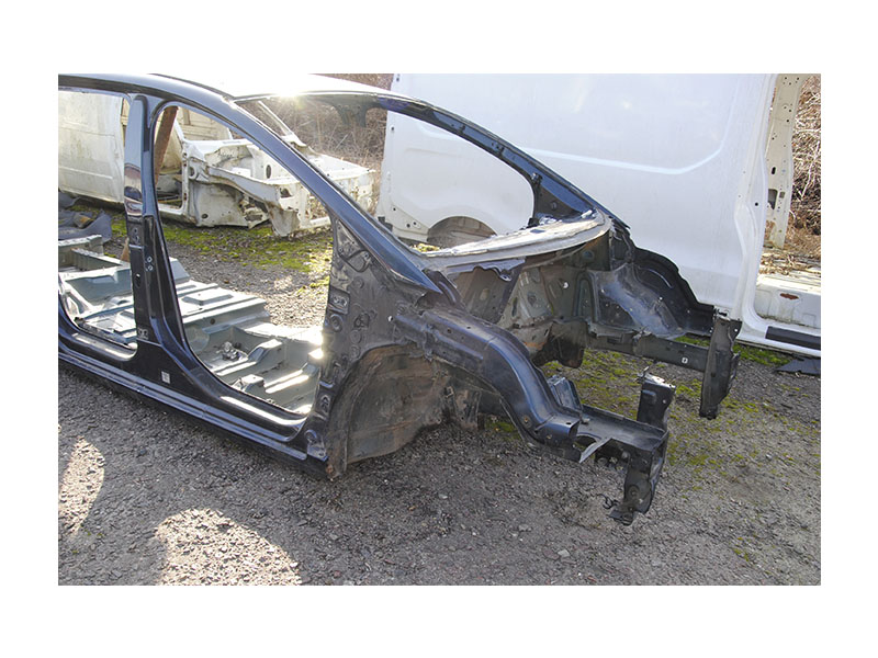Четверть автомобиля передняя правая PEUGEOT 5008 09-16 (ПЕЖО 5008) (7213QT, 7213QS, 7213VR, 1606218880, 7213VG, 7134J6,