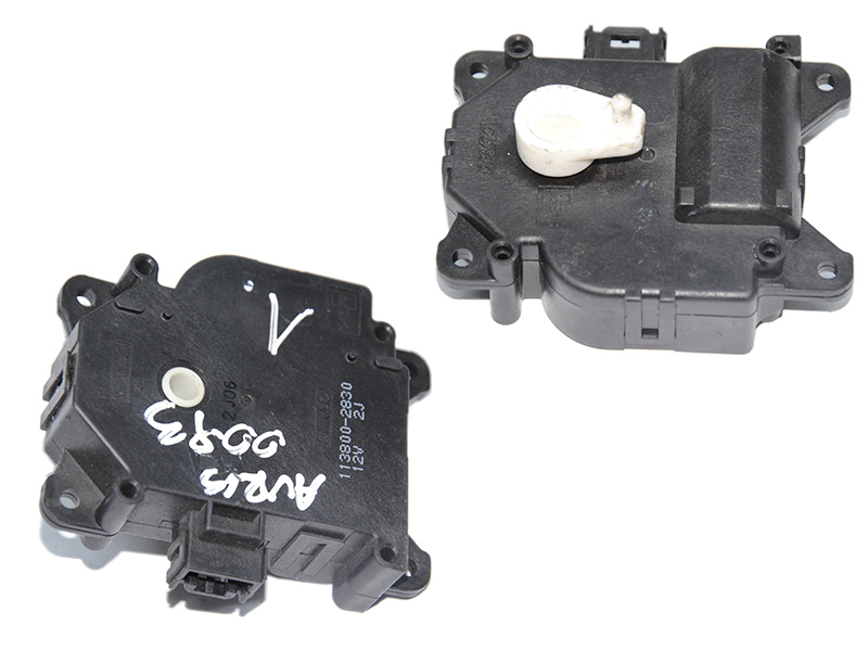 Шаговый двигатель печки Toyota Auris i 06-12 (113800-2830, 1138002830)