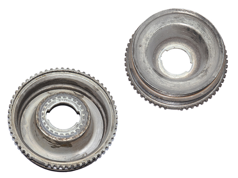 Шків колінвала 1.6i 16V 5+4 ручейков FIAT STILO 01-07 (ФІАТ СТІЛО) (46754557)